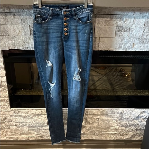 Judy Blue Blue Distressed Skinny Jeans size 28 - Picture 1 of 15